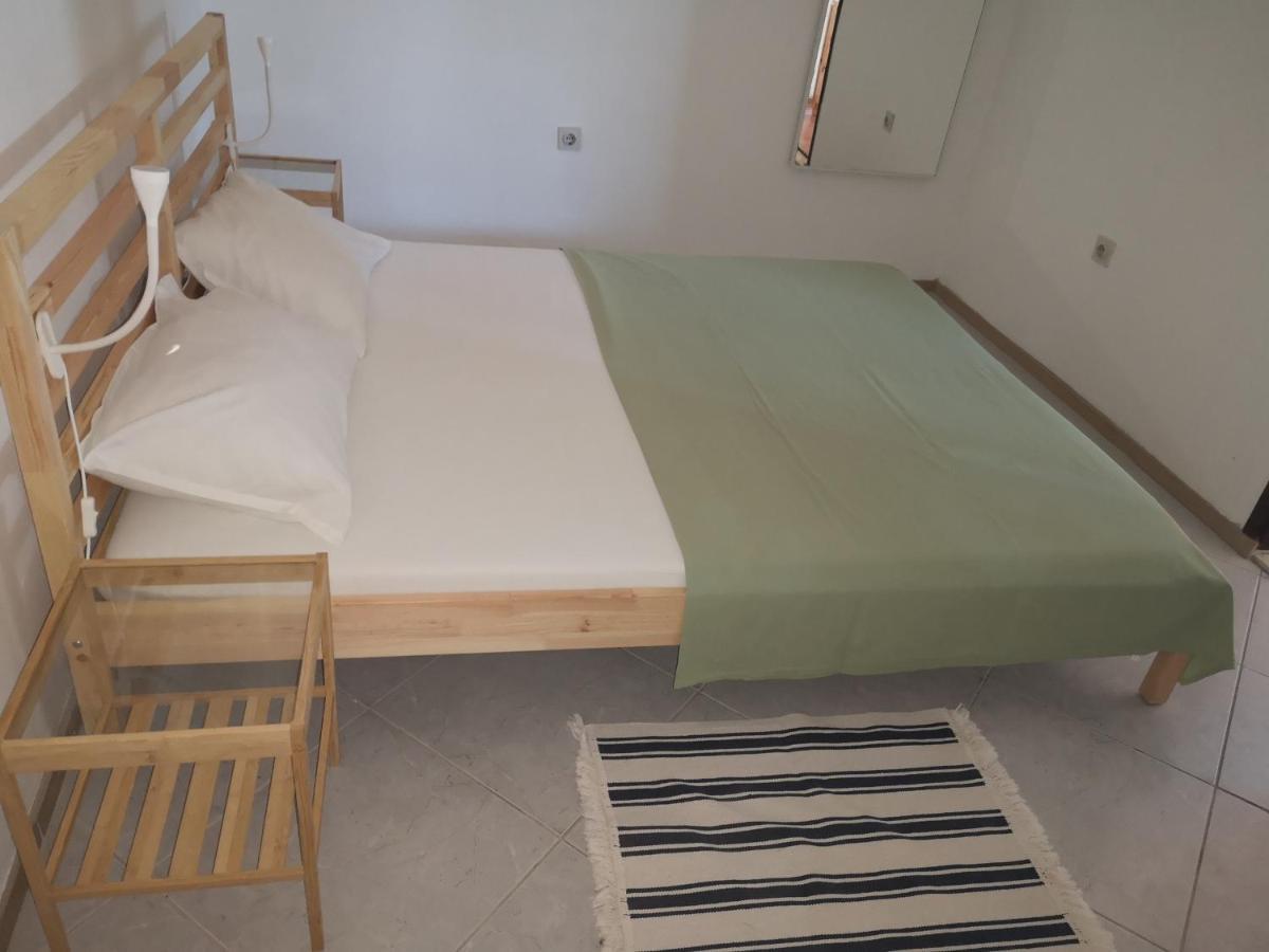 Apartments Bassi Stara Baška Esterno foto